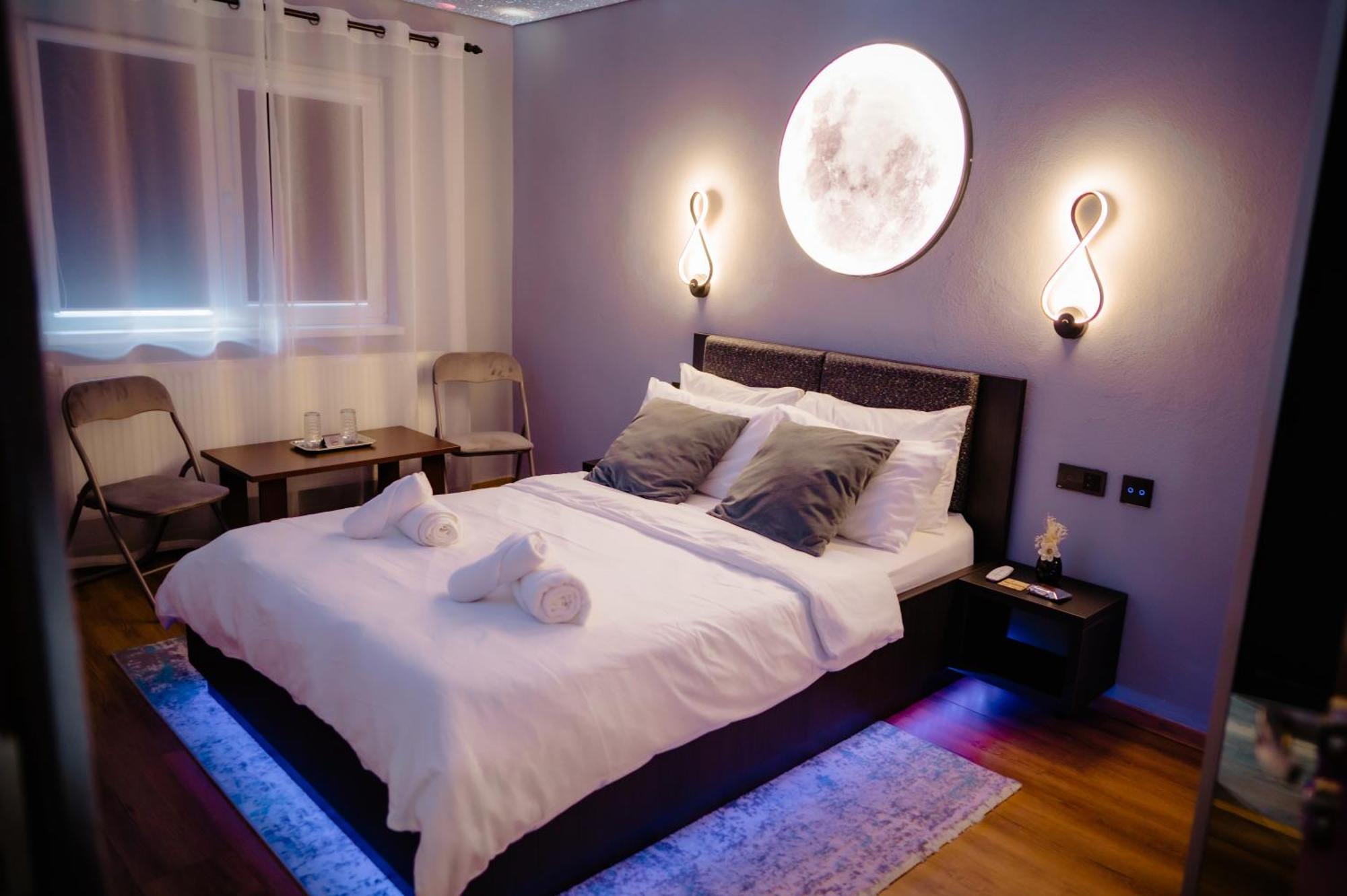 Relaxveld Galaxy Apartment Curtea de Argeş Exterior foto