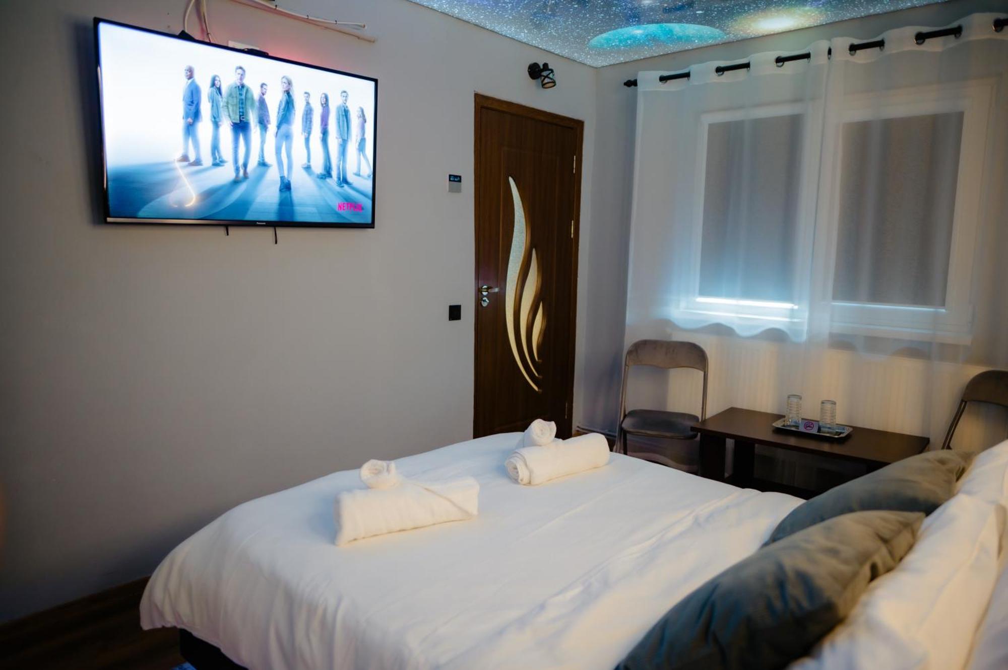 Relaxveld Galaxy Apartment Curtea de Argeş Exterior foto